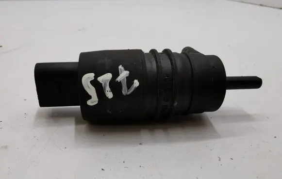 Windscreen/windshield washer pump