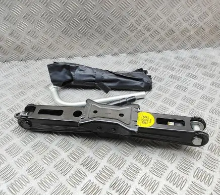 Audi Q5 SQ5 FY Lift Jack 80A011031 8K0805615A