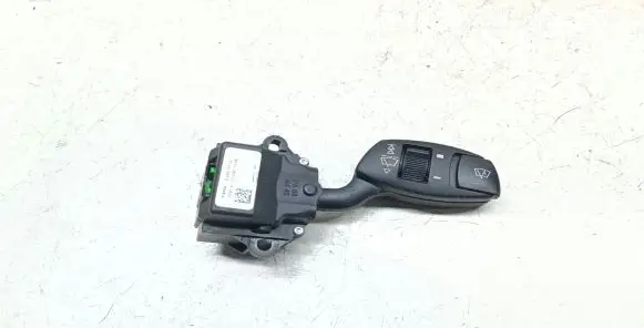 BMW 5 E60 E61 Wiper control stalk 6924107
