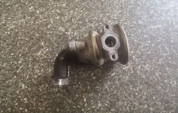Audi A6 S6 C6 4F EGR valve 06E131101C