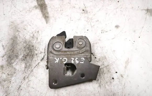 BMW 3 E92 E93 Seat back rest lock catch 7112863