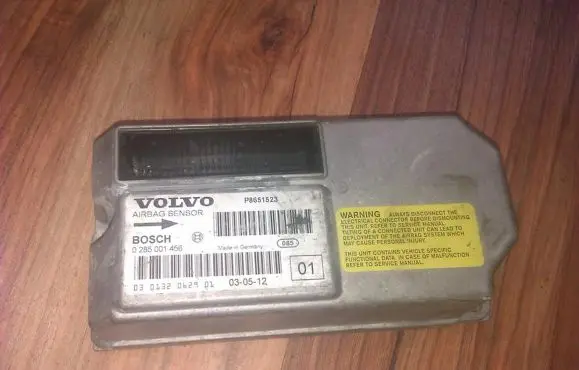 Volvo S60 Airbag control unit/module 0285001456 P8651523