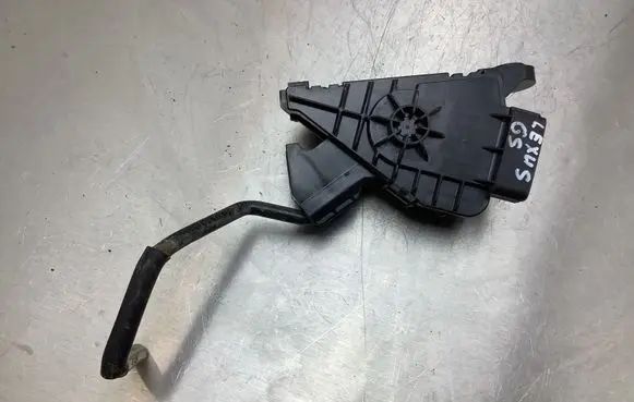 Lexus GS 300 350 430 450H Accelerator throttle pedal 7812030A40 1988003530 0035B1
