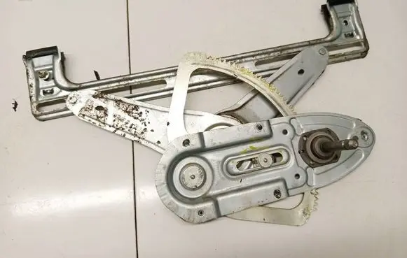 Ford Focus Sliding door window regulator with motor 
