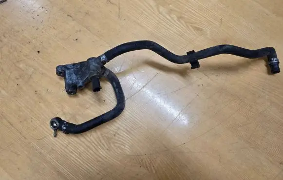 Mercedes-Benz Sprinter W901 W902 W903 W904 Fuel temperature sensor 6110700340 0824121051