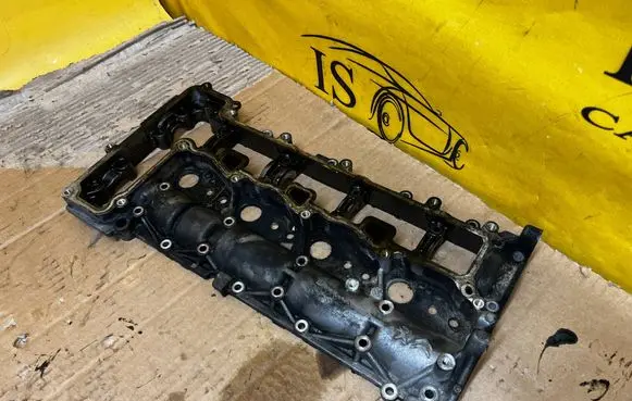 Ford Mondeo MK V Rocker cam cover 9806792610