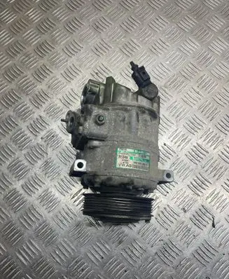 Volkswagen PASSAT B6 Air conditioning (A/C) compressor (pump) 1K0820803Q