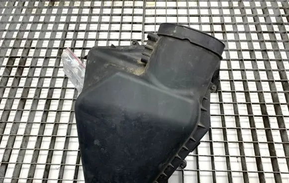BMW X5 G05 Air filter box 8575714