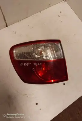 Toyota Avensis Verso Rear/tail lights