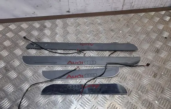 Audi A4 S4 B8 8K Door card panel trim set NRA