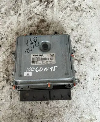 Volvo XC60 Engine control unit/module P31303388