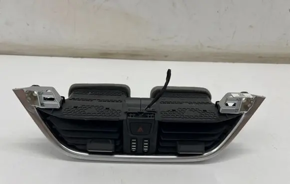 Ford Fiesta Dash center air vent grill H1BB19K617
