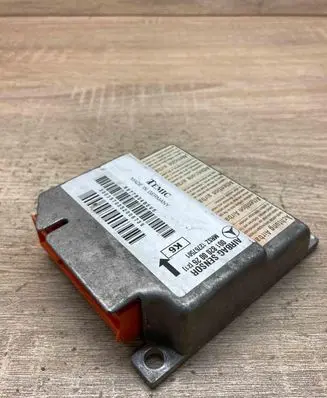 Mercedes-Benz E W210 Airbag control unit/module 0018200026 12767501