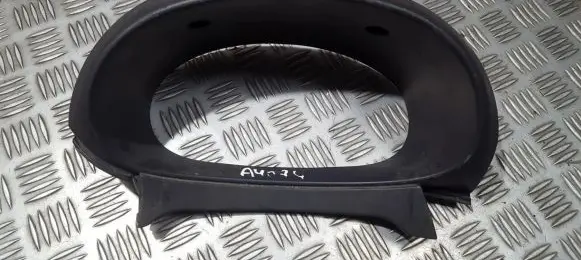 Nissan Almera Tino Dashboard trim 68240BU200 K10260