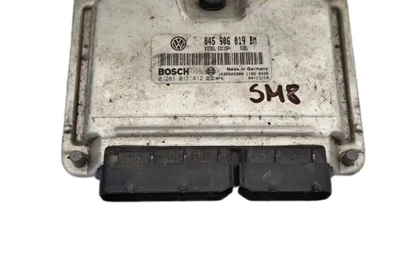Skoda Fabia Mk1 (6Y) Engine control unit/module 045906019BM 0281011412 1039S02900