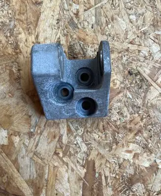 Volvo V40 Engine mounting bracket 31359644