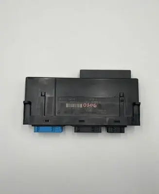BMW 5 F10 F11 Comfort/convenience module 9228491 10681810