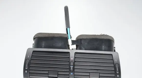 BMW X5 E53 Dash center air vent grill 8402221