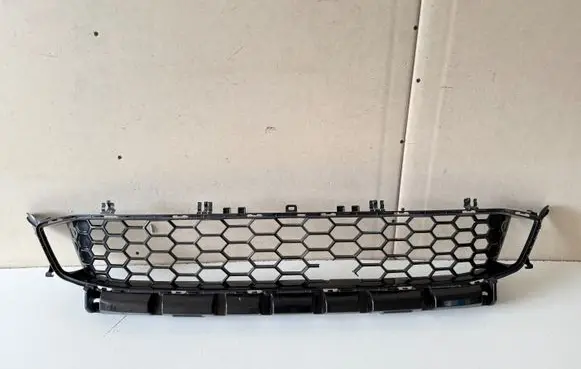 BMW 2 Active Tourer U06 Front bumper lower grill 8080207 STP30020 99125310