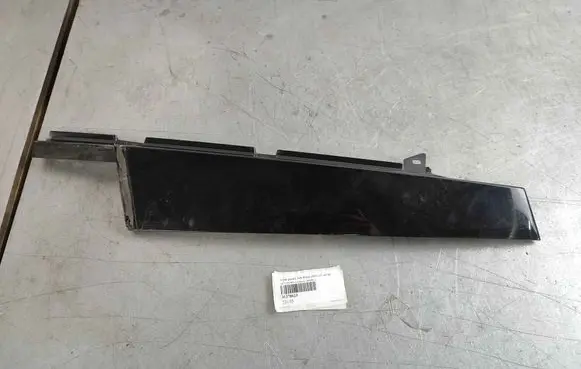 Volvo S90, V90 Front door glass trim molding 31378623