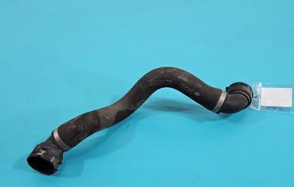 Intercooler hose/pipe