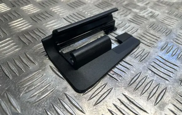 Mercedes-Benz CLS W257 Front driver seat rail trim A2059190500