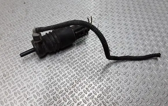 Volkswagen Phaeton Windscreen/windshield washer pump 1J5955651