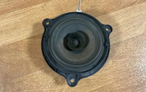 Nissan Primera Rear door speaker 28156AV700 7606500079 390522