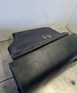 Volkswagen PASSAT B3 Glove box 357857103