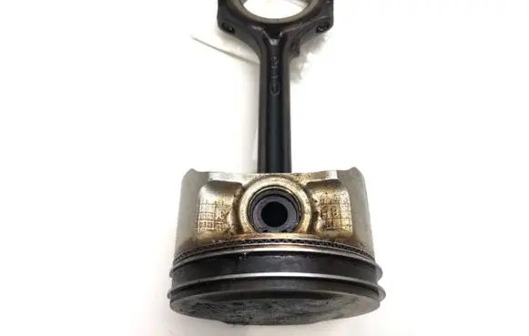 Nissan X-Trail T30 Piston with connecting rod QR20DE