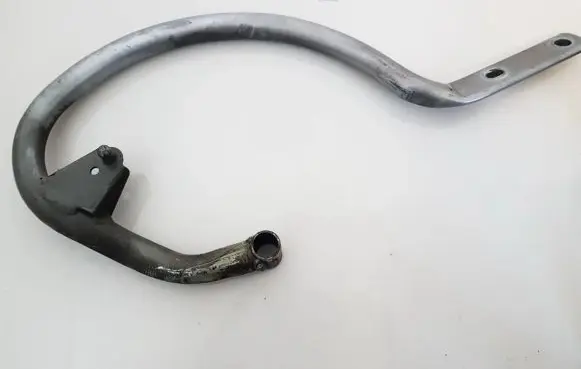 Peugeot 406 Tailgate/trunk/boot hinge
