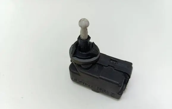 Seat Altea Headlight level adjustment motor 5P0941295