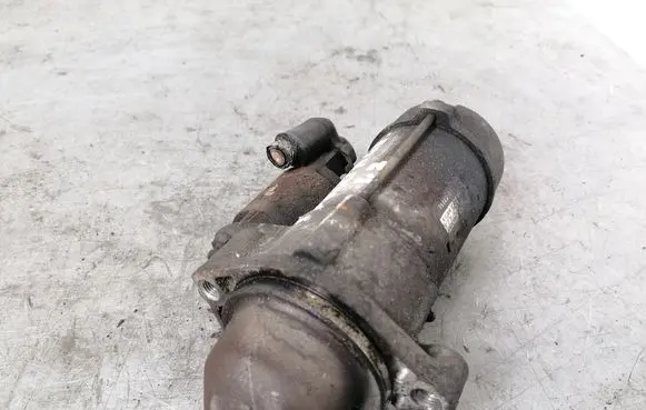 KIA Sportage Starter motor 361002A550