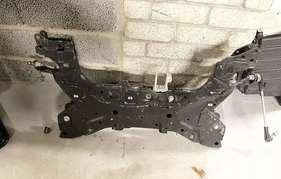 Ford Kuga III Front subframe LX615482AEA