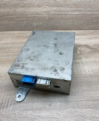 BMW 5 E39 Video control module 6911221