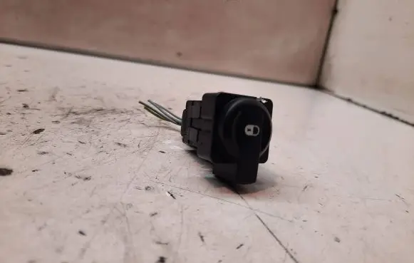 Citroen C4 I Central locking switch button 96476626XT