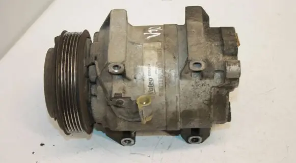 Volvo V70 Air conditioning (A/C) compressor (pump) 699264