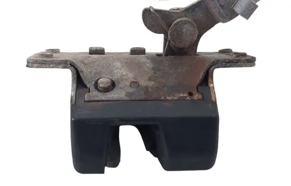Opel Astra G Tailgate/trunk/boot lock/catch/latch 90563999