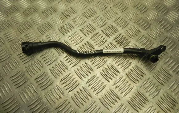 BMW 7 G11 G12 Engine coolant pipe/hose 8602297