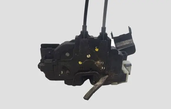 Hyundai Santa Fe Rear door lock 814202B000BI1
