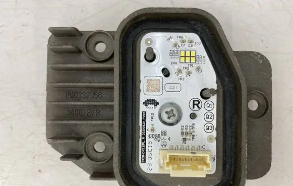 Toyota Corolla E210 E21 LED ballast control module P00132356