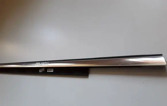 Audi Q5 SQ5 8R Rear door trim (molding) 8R0853763F