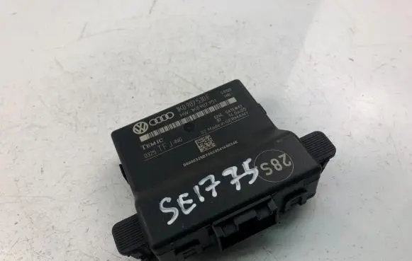Volkswagen Touran I Other control units/modules 1K0907530F