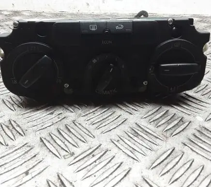 Volkswagen Jetta V Climate control unit 1K2820045B 5HB00932226