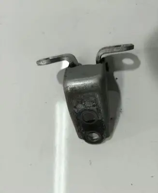 Honda FR-V Front door upper hinge 