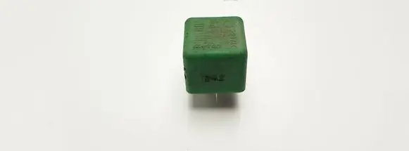 Opel Zafira A Other relay 03447012