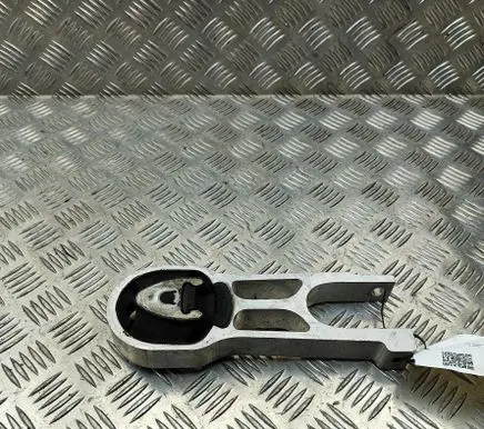 Peugeot 2008 II Engine mount bracket 9826527880