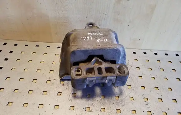 Audi A3 S3 8L Gearbox mount 1J0199555