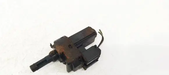 Ford Focus Brake pedal sensor switch