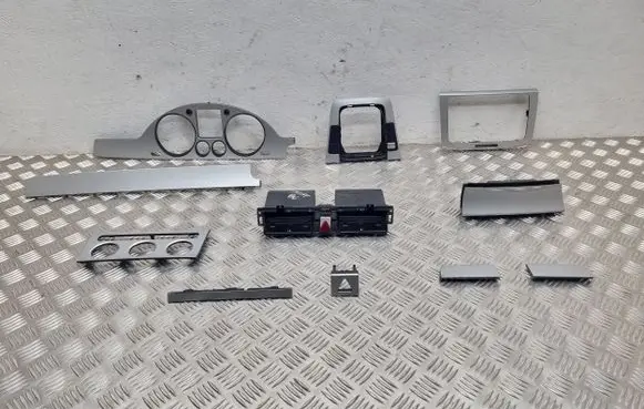 Volkswagen PASSAT B6 Interior decorative trim set 3C0858407 3C0858336N